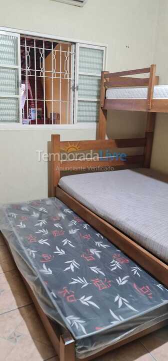 Casa para aluguel de temporada em Caraguatatuba (Pontal de Santa Marina)