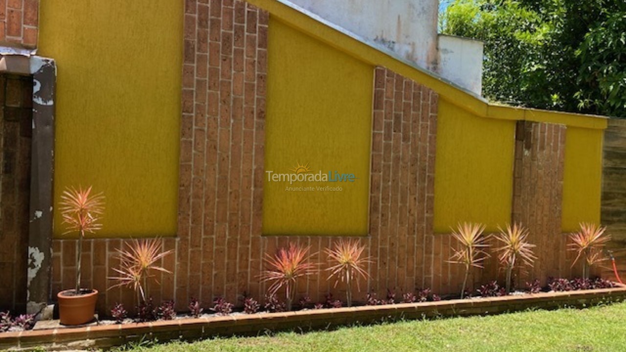 House for vacation rental in Bertioga (Praia de Guaratuba)