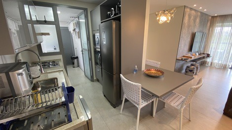 Apartamento pé na grama em Riviera