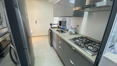 Apartamento pé na grama em Riviera