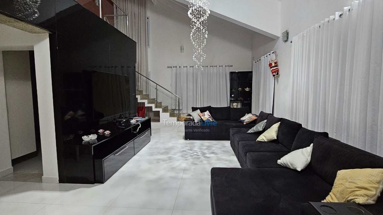 Casa para aluguel de temporada em Bertioga (Riviera de São Lourenço)