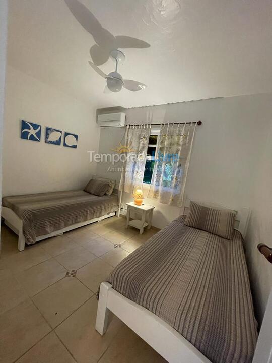 Casa para alquiler de vacaciones em São Sebastião (Praia da Baleia)