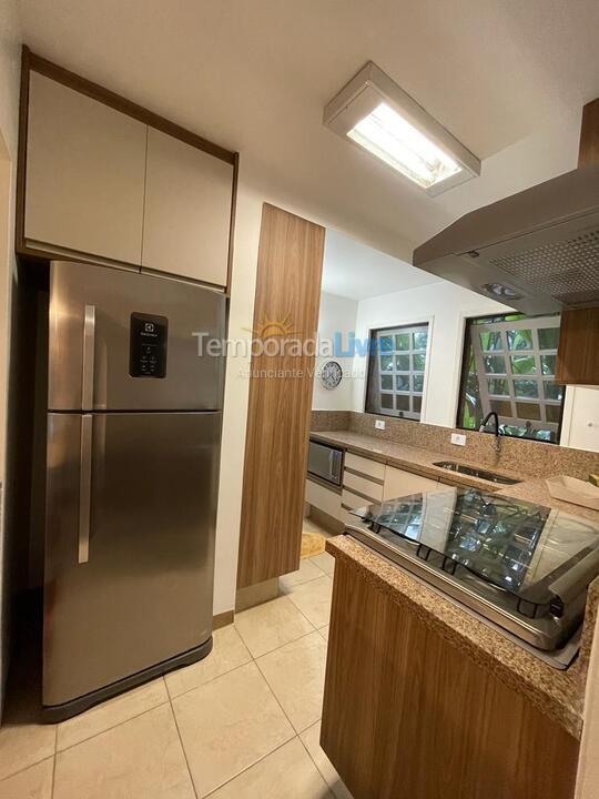 Casa para alquiler de vacaciones em São Sebastião (Praia da Baleia)