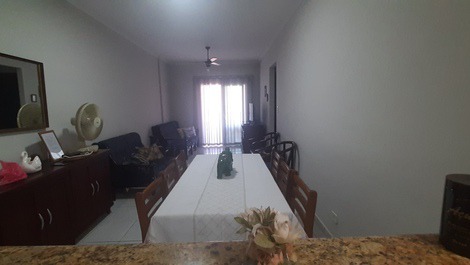 Apartamento en Guilhermina con aire acondicionado y Wifi