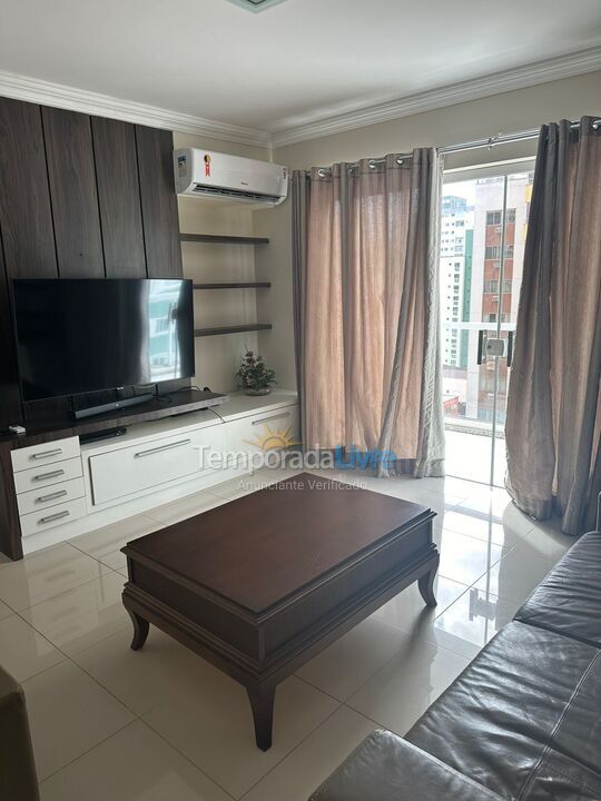 Apartamento para alquiler de vacaciones em Balneário Camboriú (Praia Central)