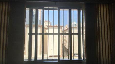 Grade de proteção na janela da sala