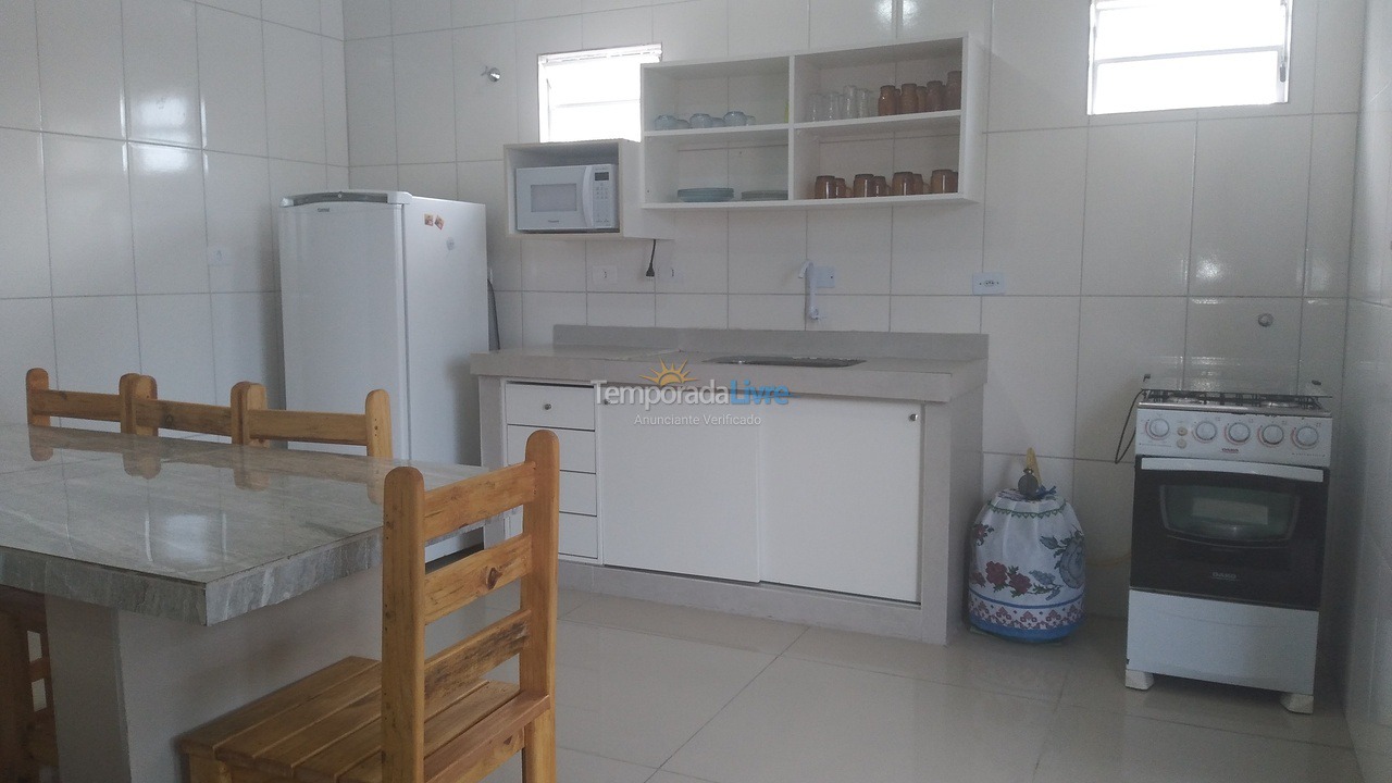 House for vacation rental in Guaratuba (Coroados)