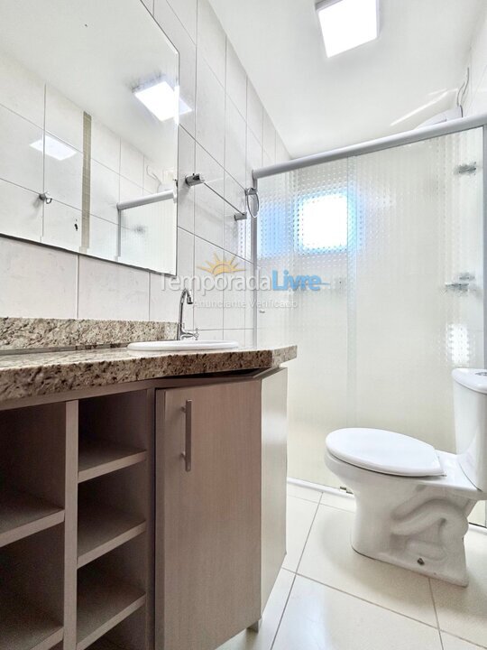 Apartamento para aluguel de temporada em Bombinhas (Praia de Bombas)