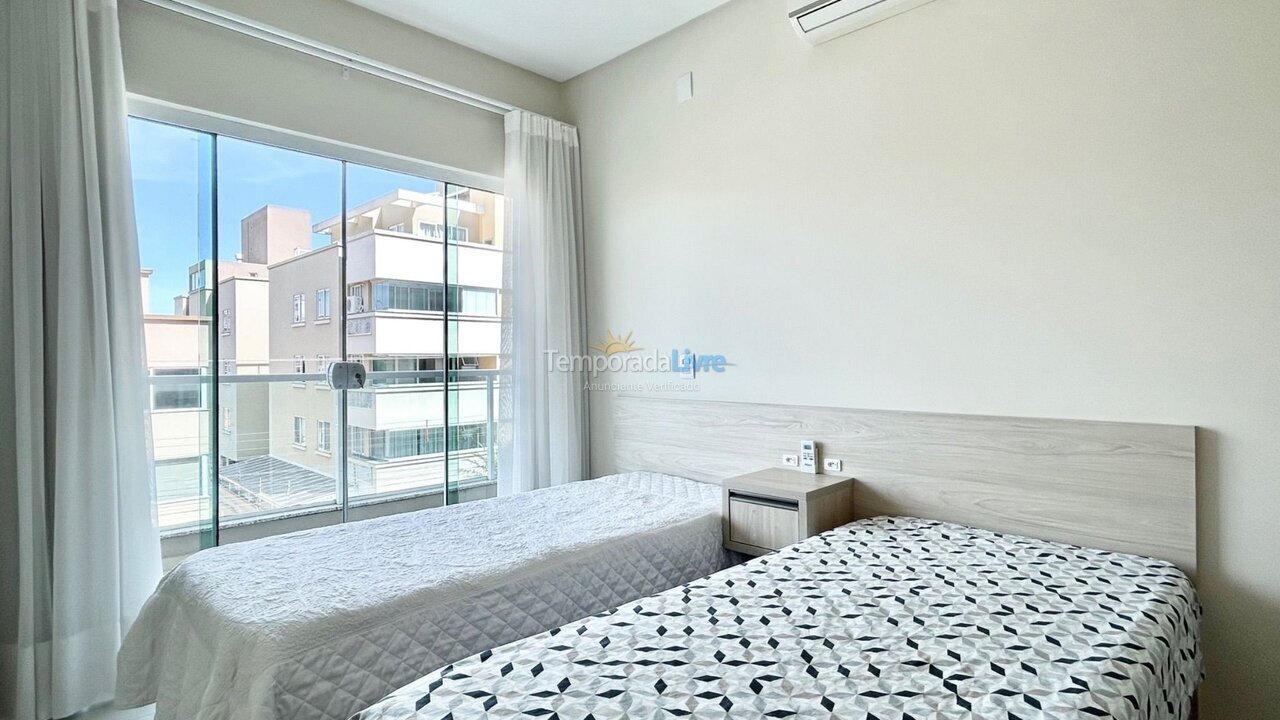 Apartamento para alquiler de vacaciones em Bombinhas (Praia de Bombas)