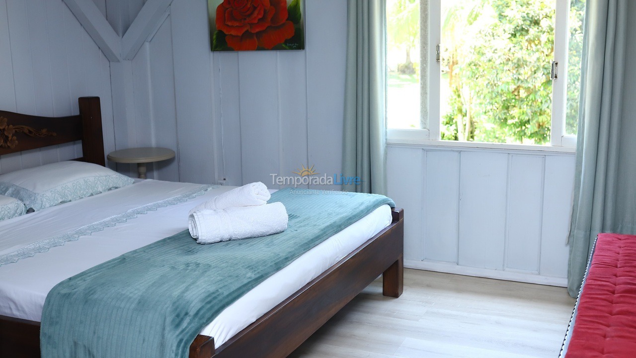 Chácara / sítio para aluguel de temporada em Gaspar (Belchior Alto)