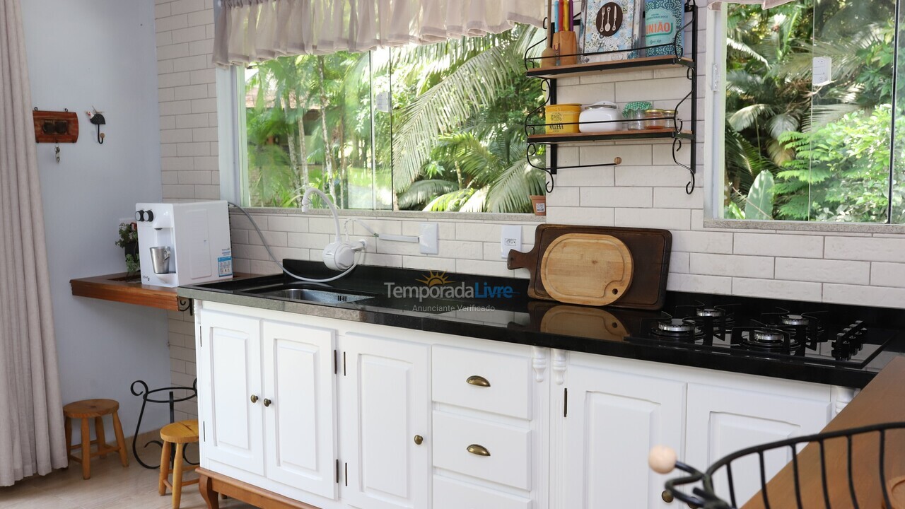 Chácara / sítio para aluguel de temporada em Gaspar (Belchior Alto)