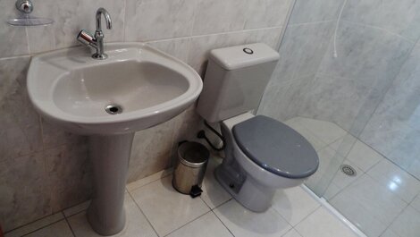 M064 - Apto Vista Mar c/ Piscina e Wi-Fi