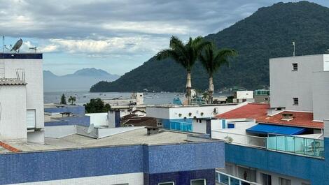 Apartamento bem localizado, próximo a praia Praia Grande e Tenório