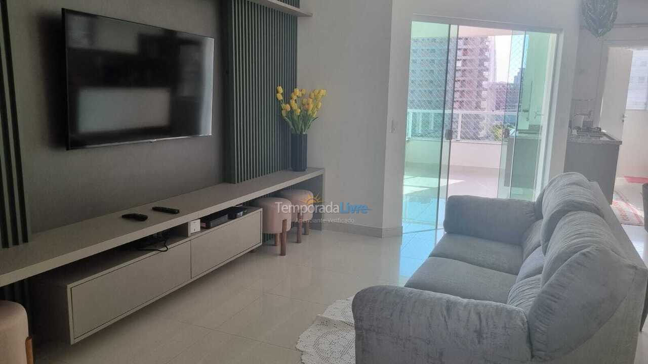 Apartment for vacation rental in Itapema (Meia Praia)