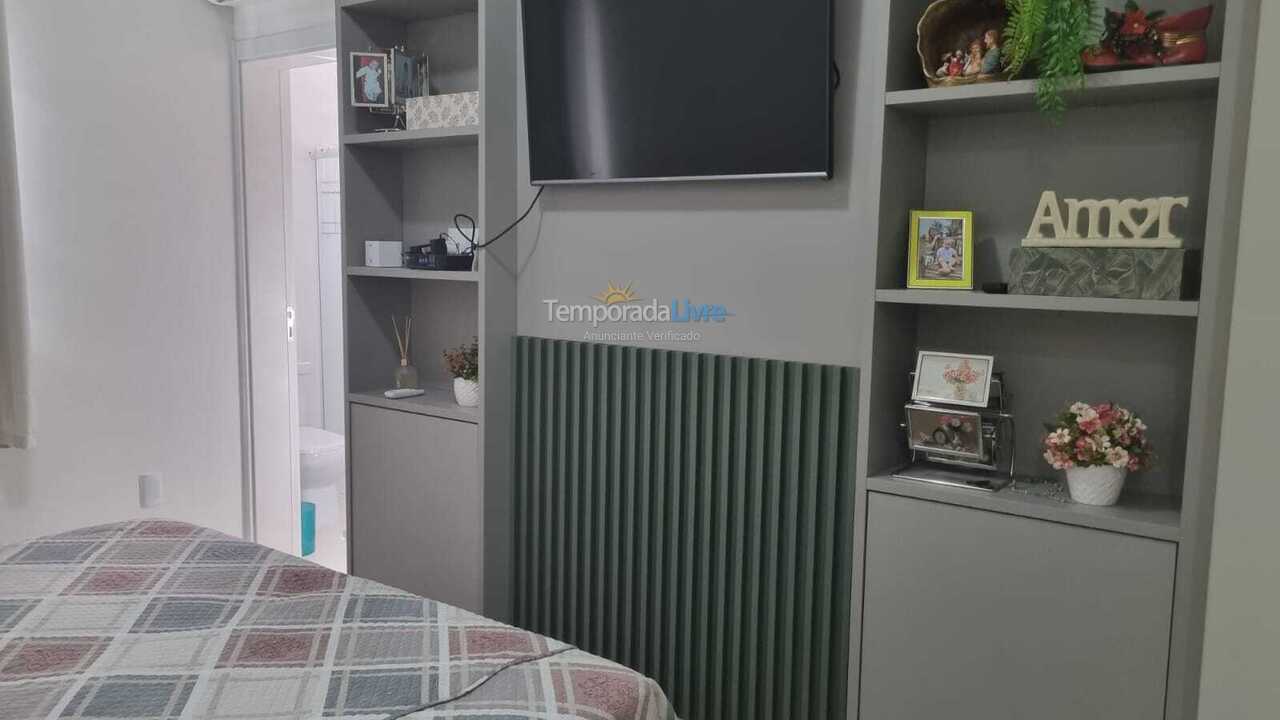 Apartment for vacation rental in Itapema (Meia Praia)