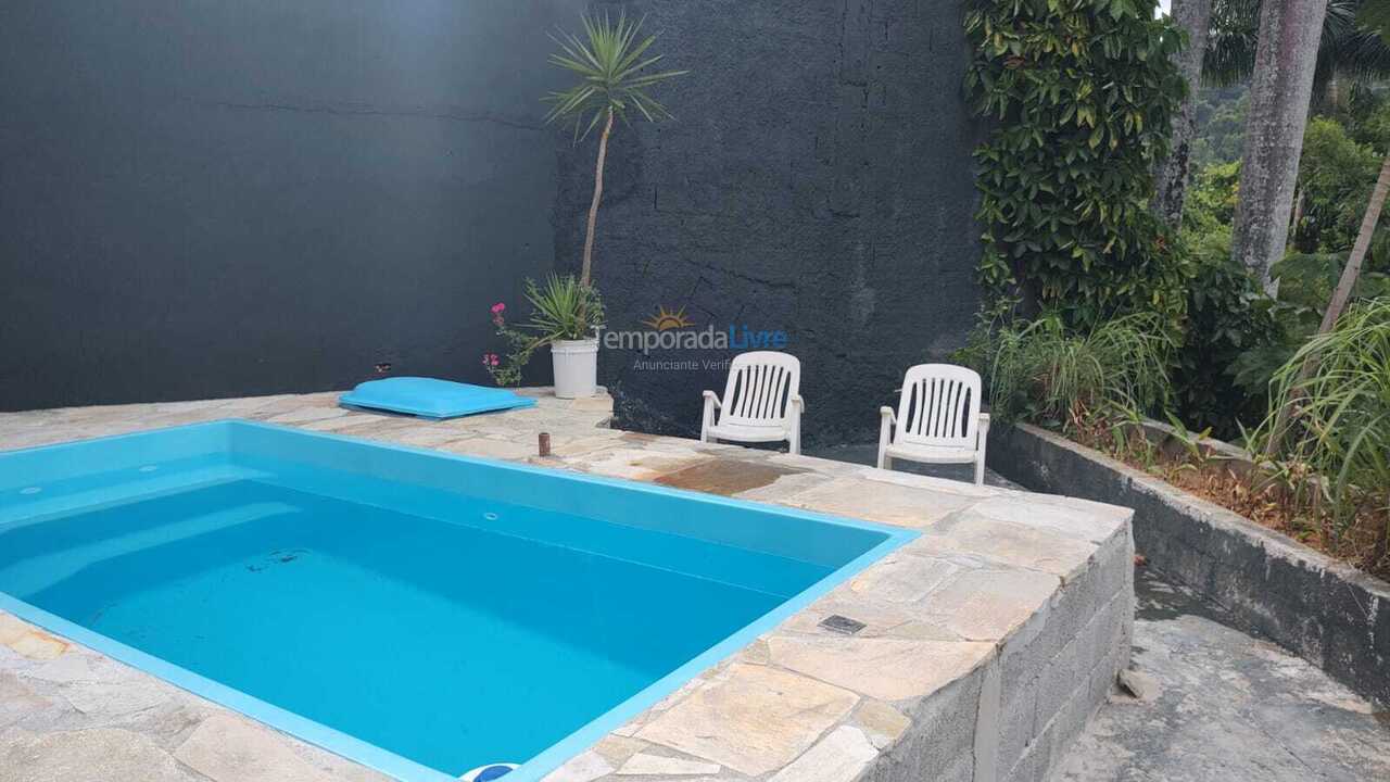 House for vacation rental in Caraguatatuba (Praia da Cocanha)