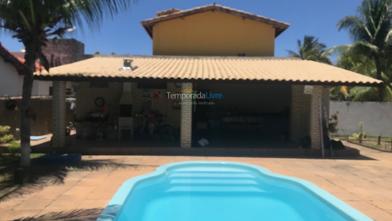 Casa para aluguel de temporada em Camaçari (Barra do Jacuípe)