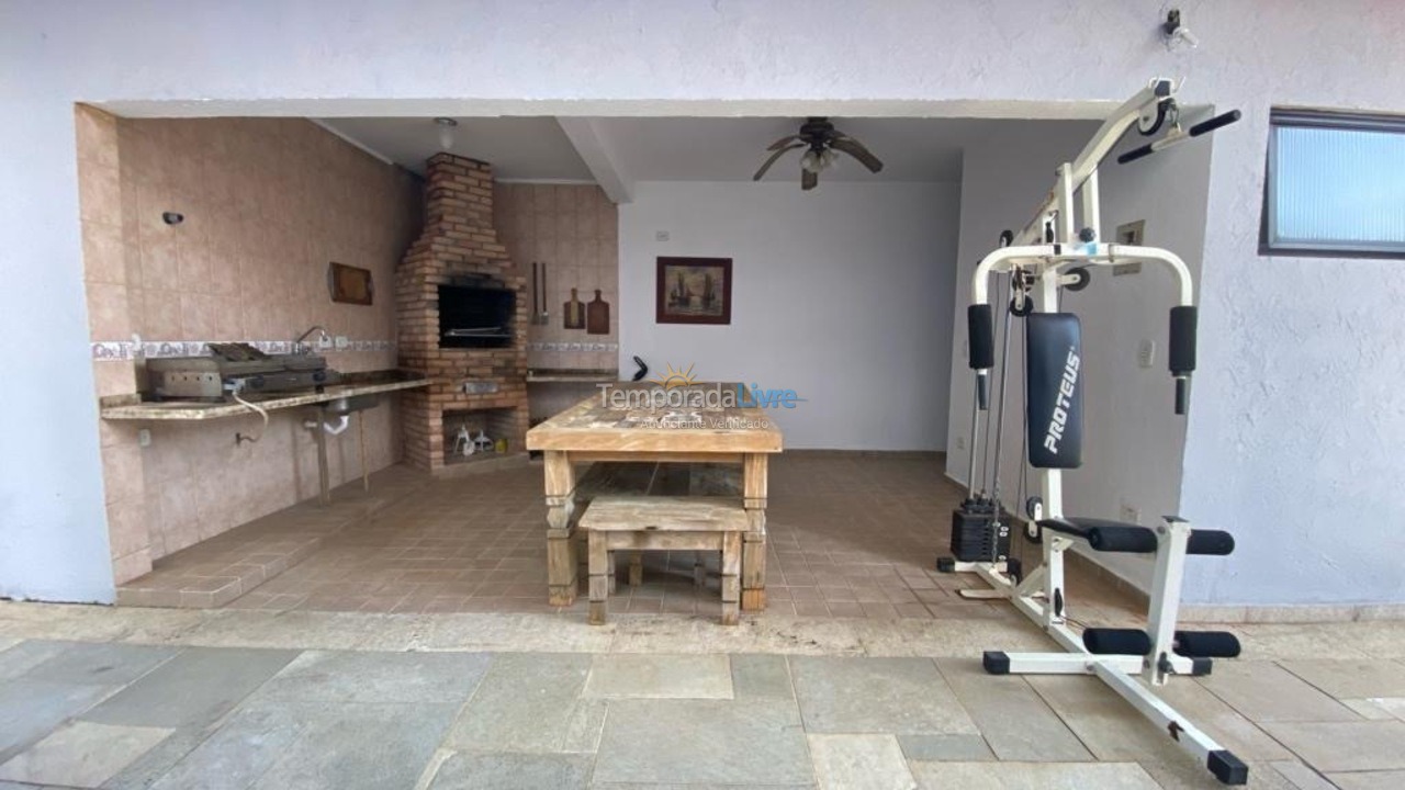 Casa para alquiler de vacaciones em São Sebastião (Barequeçaba)