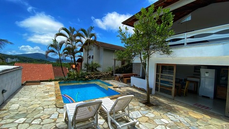 Casa para alugar em Ubatuba - Pereque Açu