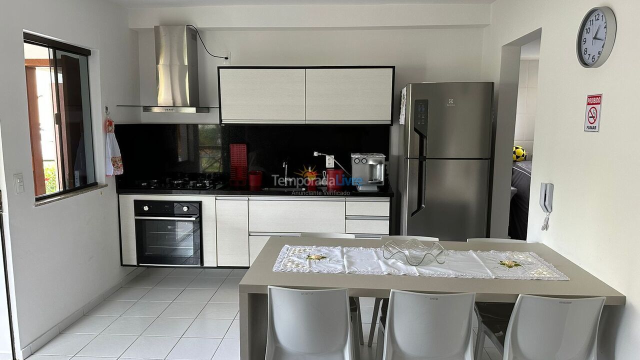 Apartment for vacation rental in Camaçari (Praia de Guarajuba)