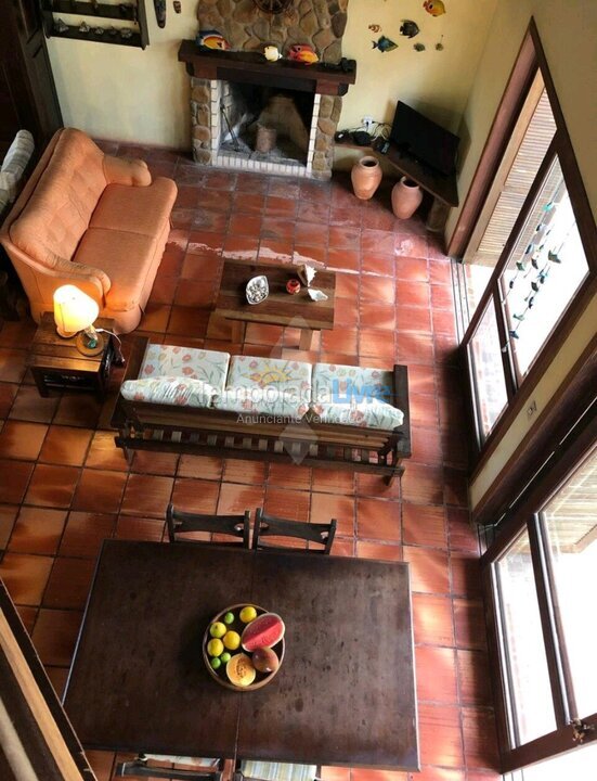 Casa para aluguel de temporada em Garopaba (Praia da Ferrugem)