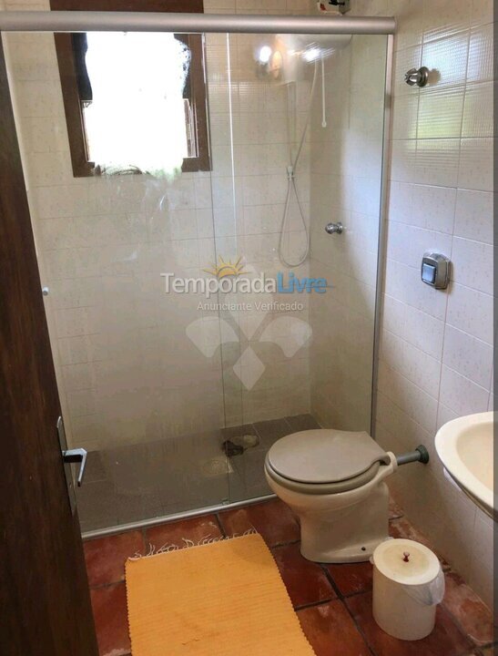 Casa para aluguel de temporada em Garopaba (Praia da Ferrugem)