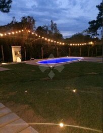 Casa com piscina p/ 6 pessoas na Praia da Ferrugem em Garopaba/SC