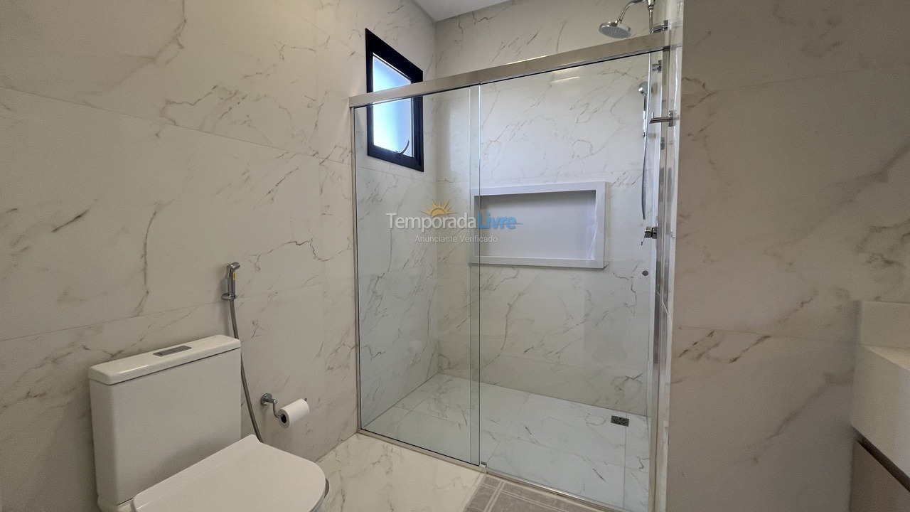 Apartment for vacation rental in Bombinhas (Canto Grande)