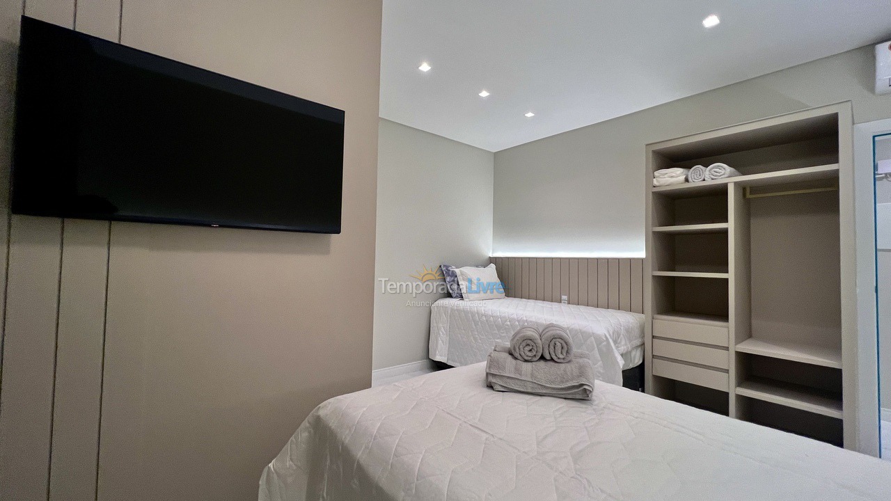 Apartamento para aluguel de temporada em Bombinhas (Canto Grande)