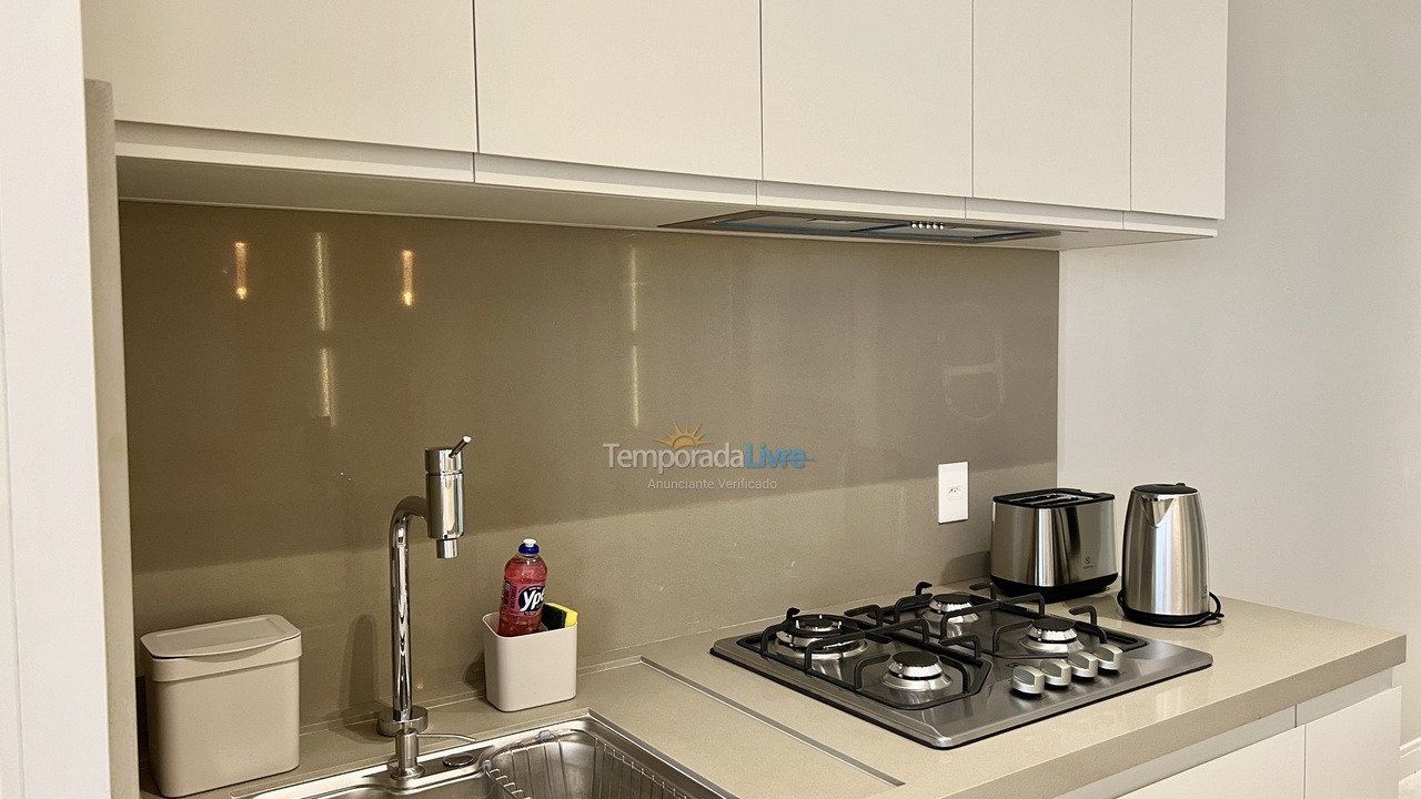 Apartamento para aluguel de temporada em Bombinhas (Canto Grande)