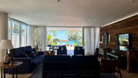 CASA EN LA ARENA DE PLAYA JUQUEHY