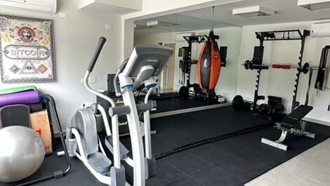 CASA EN LA ARENA DE PLAYA JUQUEHY