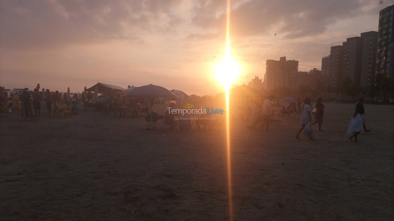 Apartamento para alquiler de vacaciones em Praia Grande (Vila Tupi)