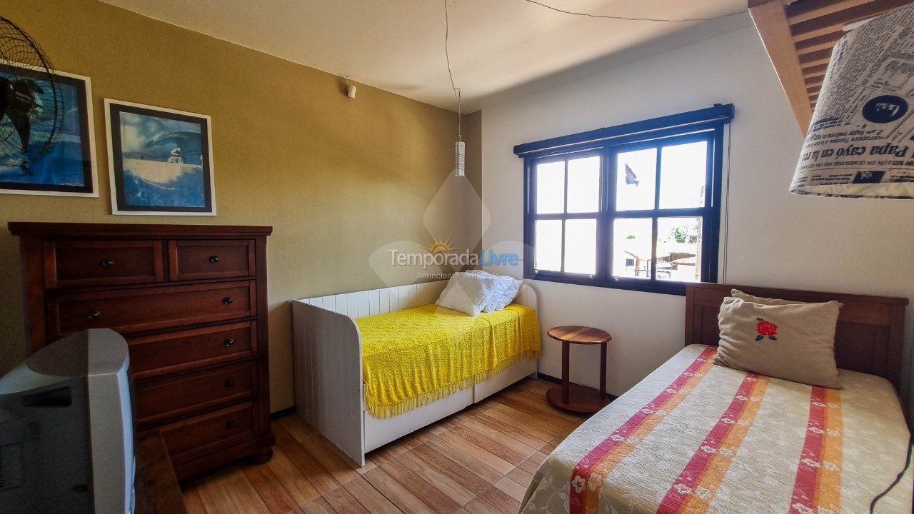 Casa para alquiler de vacaciones em Garopaba (Centro)