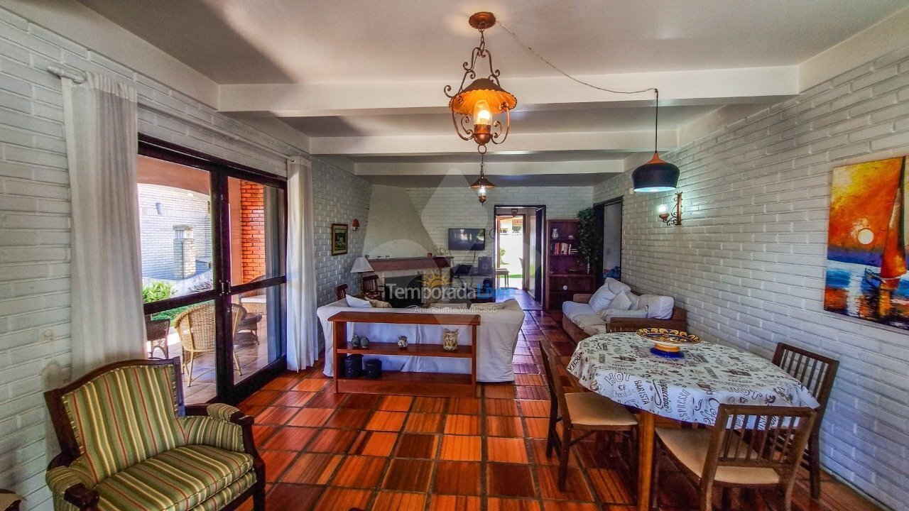 Casa para alquiler de vacaciones em Garopaba (Centro)
