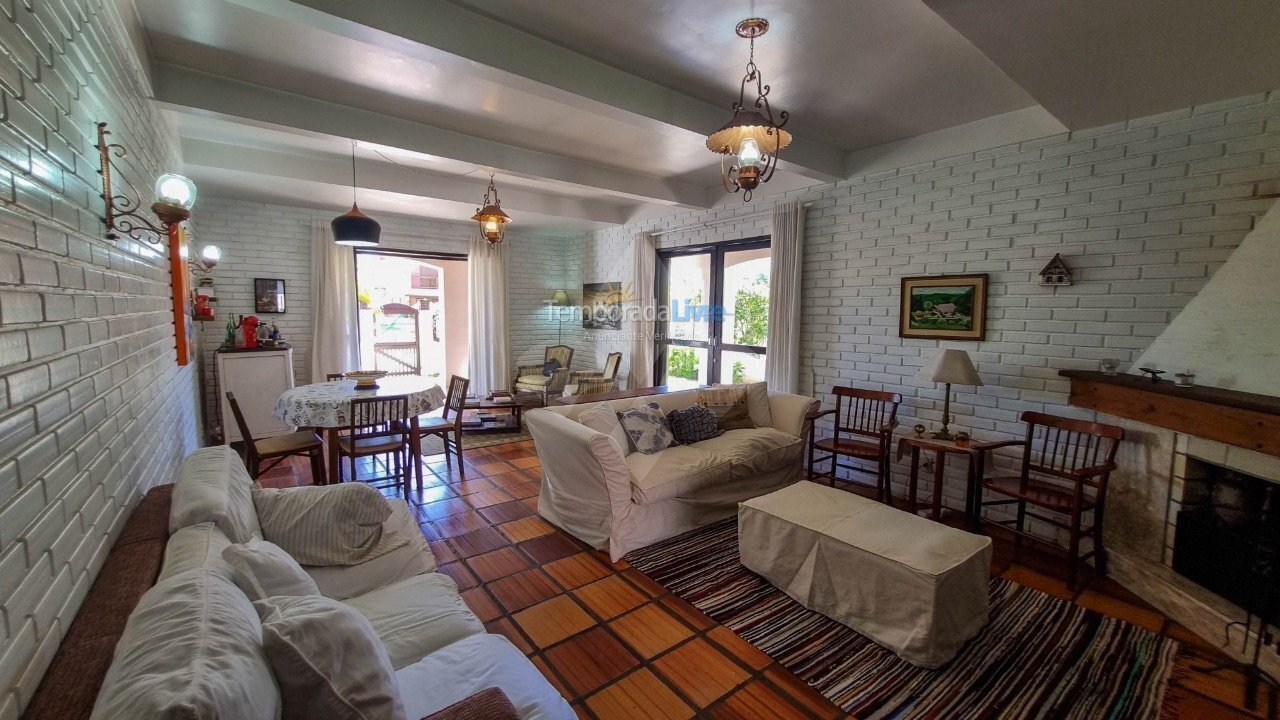 Casa para alquiler de vacaciones em Garopaba (Centro)