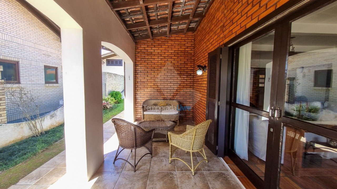 Casa para alquiler de vacaciones em Garopaba (Centro)