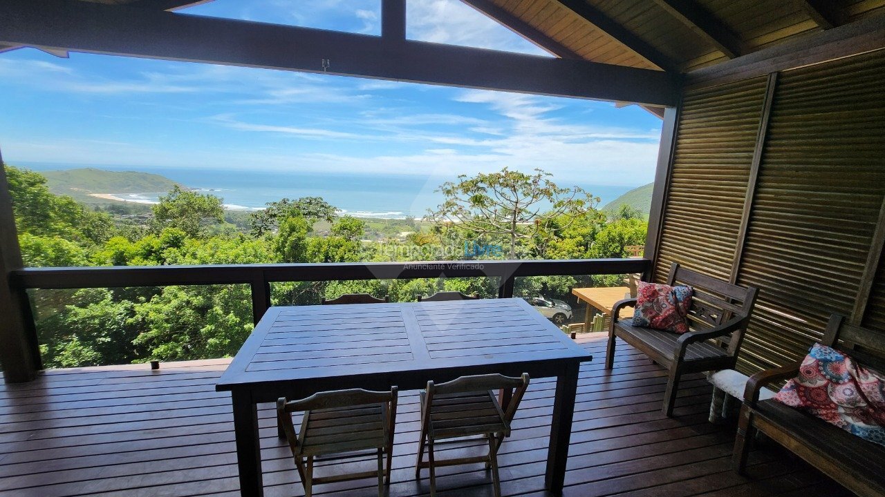 Casa para aluguel de temporada em Garopaba (Praia do Silveira)