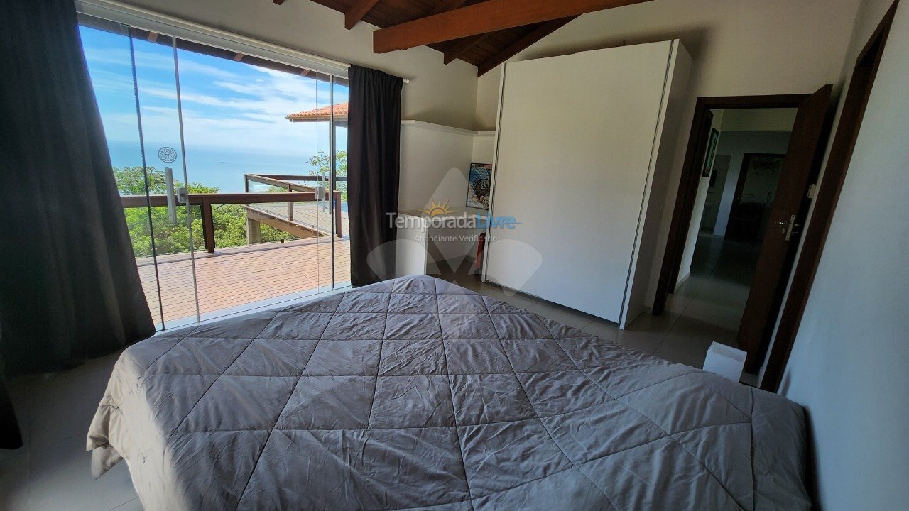 Casa para aluguel de temporada em Garopaba (Praia do Silveira)