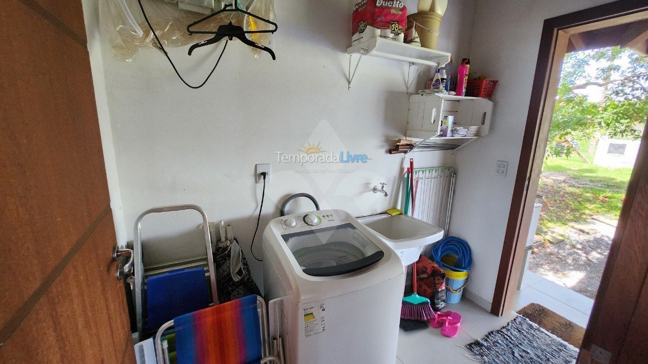 Casa para aluguel de temporada em Garopaba (Praia do Silveira)