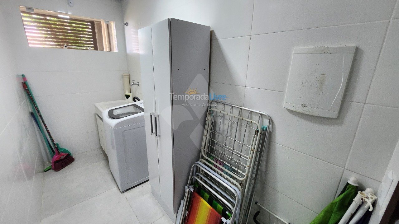 Casa para aluguel de temporada em Garopaba (Praia do Silveira)