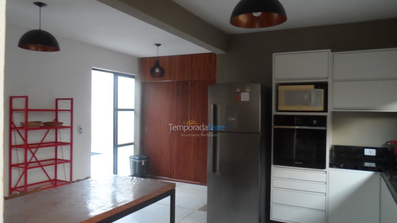 Casa para alquiler de vacaciones em São Sebastião (Boiçucanga)