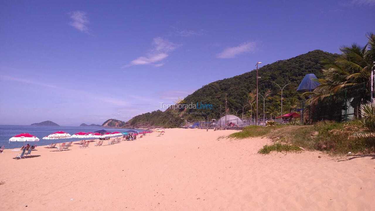 Casa para alquiler de vacaciones em São Sebastião (Boiçucanga)