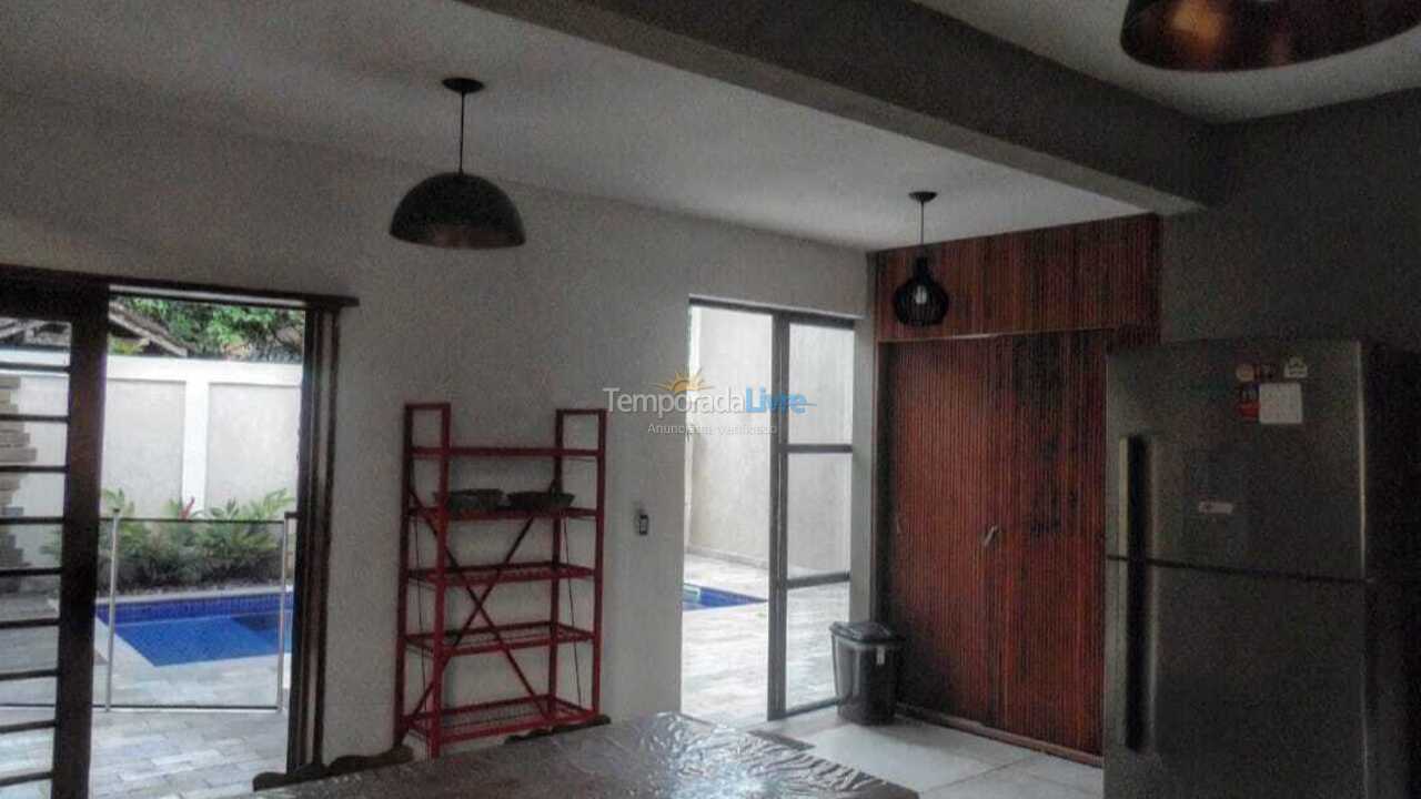 Casa para alquiler de vacaciones em São Sebastião (Boiçucanga)