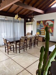 Casa de vacaciones para 8 personas, 4 suites, en Praia da Vigia en Garopaba/SC