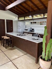 Casa de vacaciones para 8 personas, 4 suites, en Praia da Vigia en Garopaba/SC