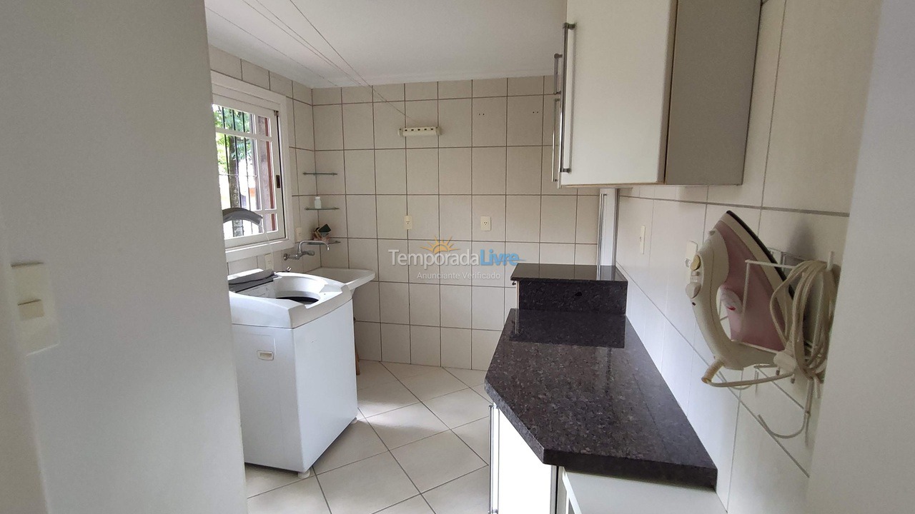 Apartamento para aluguel de temporada em Bento Gonçalves (Borgo)