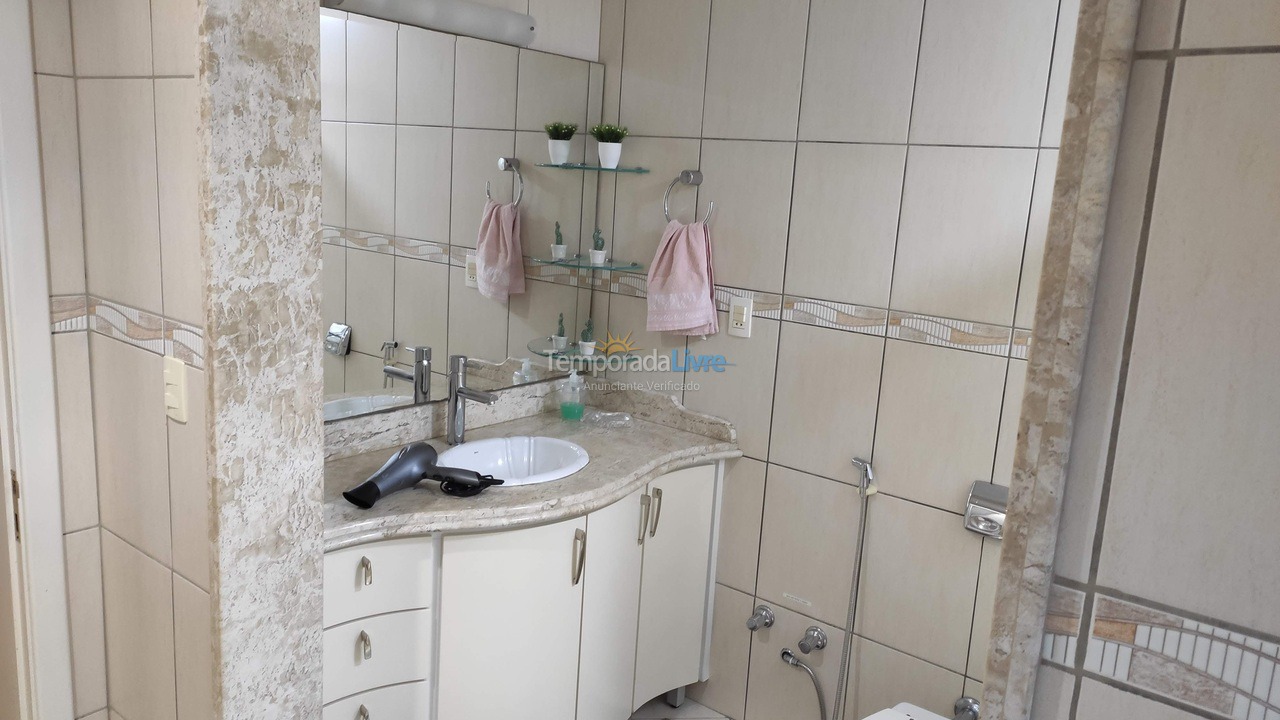 Apartamento para aluguel de temporada em Bento Gonçalves (Borgo)