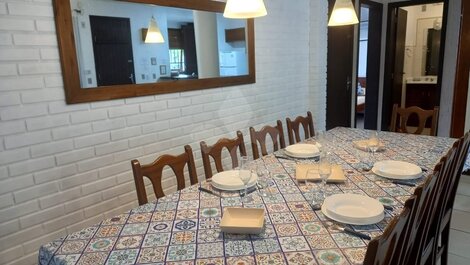 Apartamento en planta baja para hasta 7 personas en el barrio de Morrinhos en Garopaba/SC