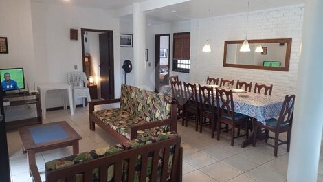 Apartamento en planta baja para hasta 7 personas en el barrio de Morrinhos en Garopaba/SC